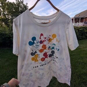 Colorful‎ Disney Mickey Mouse shirt